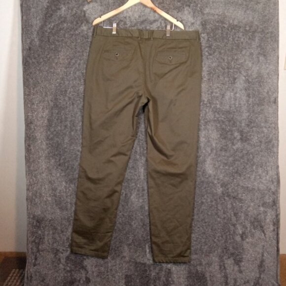 Perk Feel Good Chino Olive Green Office Travel Casual  Preppy Pants Size 40 - Picture 4 of 9
